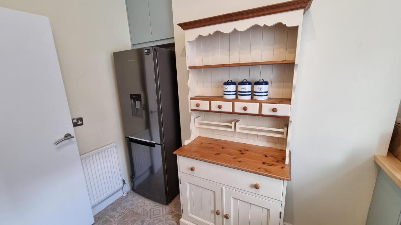 Southsea Escape - Coastal Holiday Apartment - 2 Double Bedrooms Portsmouth Exterior foto
