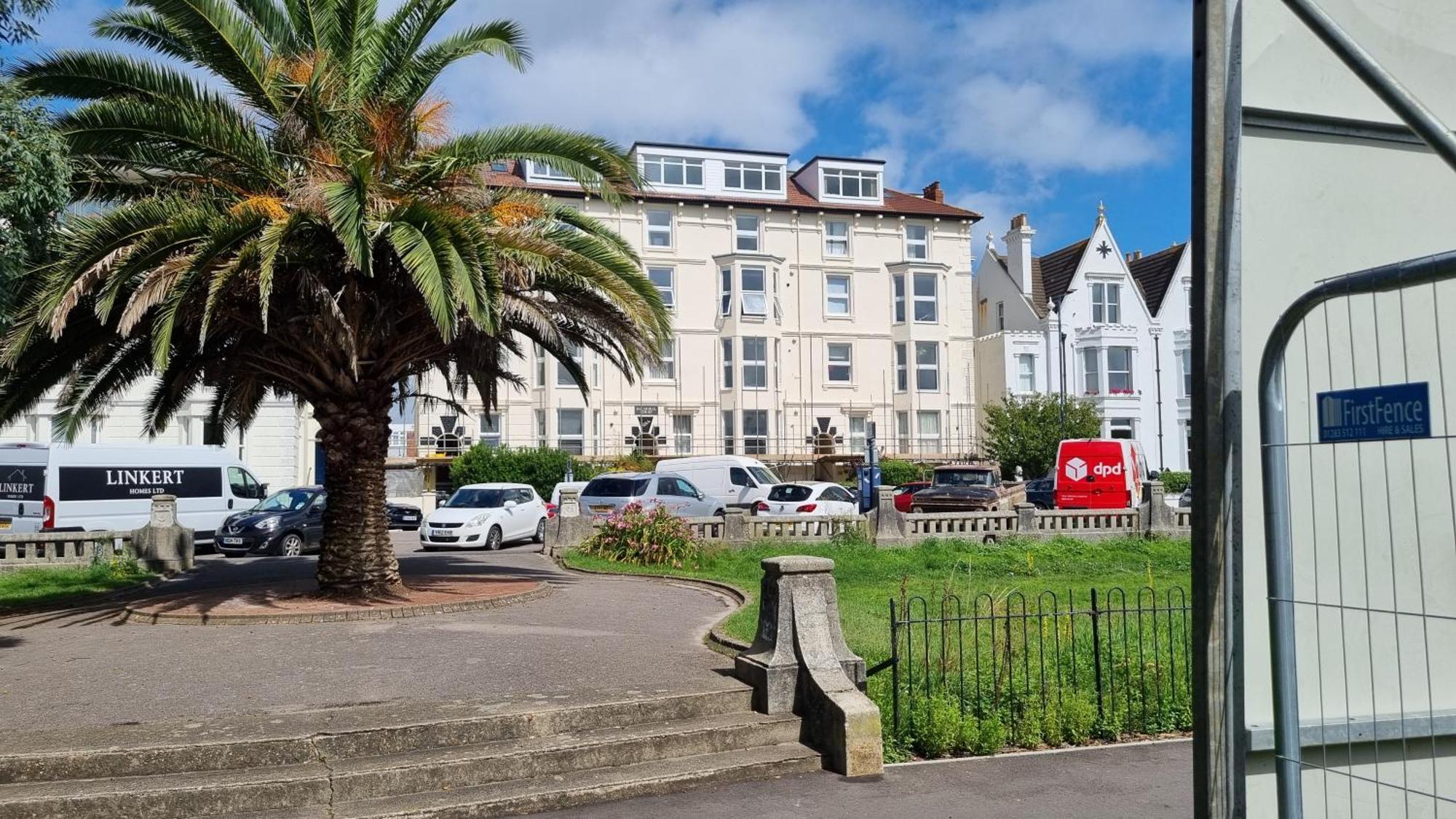 Southsea Escape - Coastal Holiday Apartment - 2 Double Bedrooms Portsmouth Exterior foto